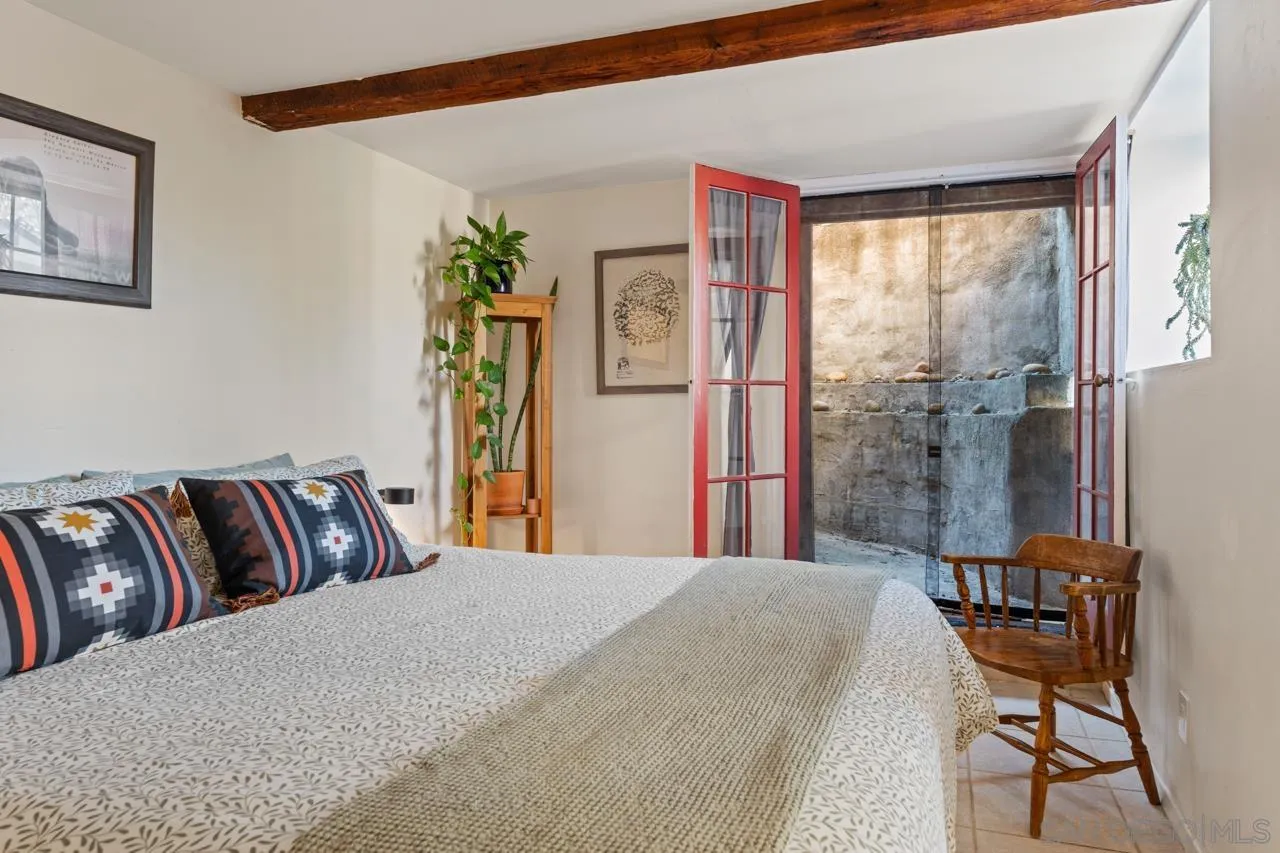 1042 Lincoln Avenue San Diego, CA 92103 - Photo 33 of 46