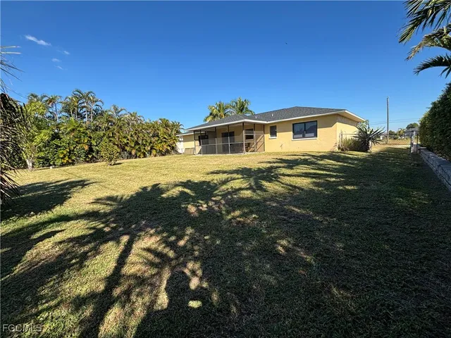 $269,900 | 1112 Southwest 11th Court, Cape Coral, FL 33991