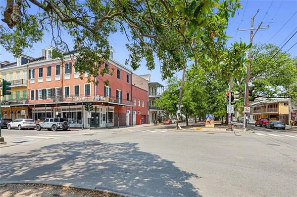 $239,500 | 427 Esplanade Avenue, Unit 105, New Orleans, LA 70116