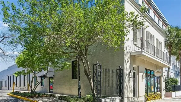 $239,500 | 427 Esplanade Avenue, Unit 105, New Orleans, LA 70116