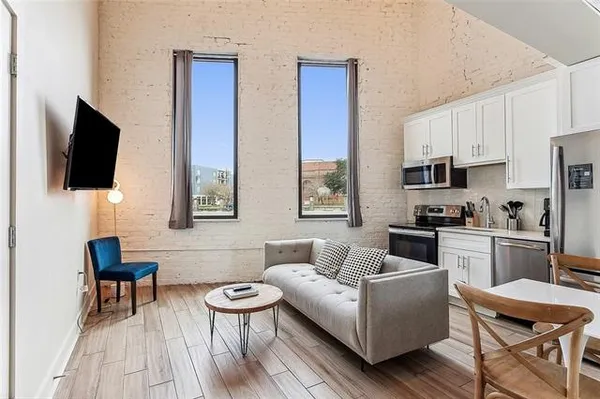 $239,500 | 427 Esplanade Avenue, Unit 105, New Orleans, LA 70116