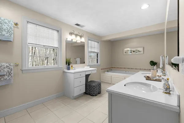 $1,424,000 | 36 Morningside Drive, Topsfield, MA 01983