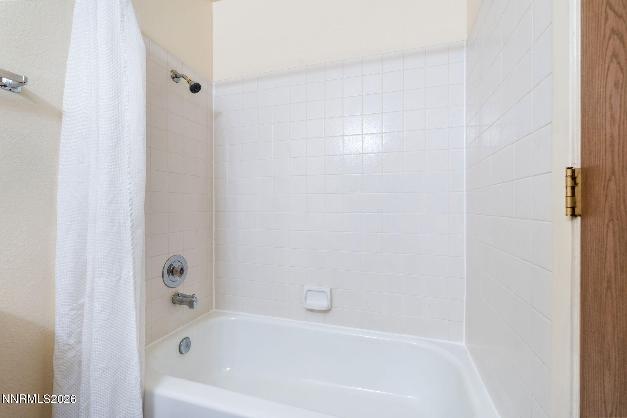 4516 Matich Drive Reno, NV 89502 - Photo 22 of 28 27-web-or-mls-DSC05618