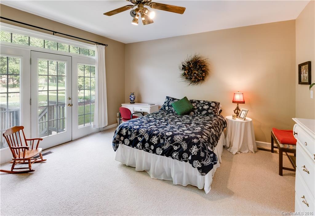 9715 Kerns Road Huntersville, NC 28078 - Photo 11 of 24 Gallery Image 11