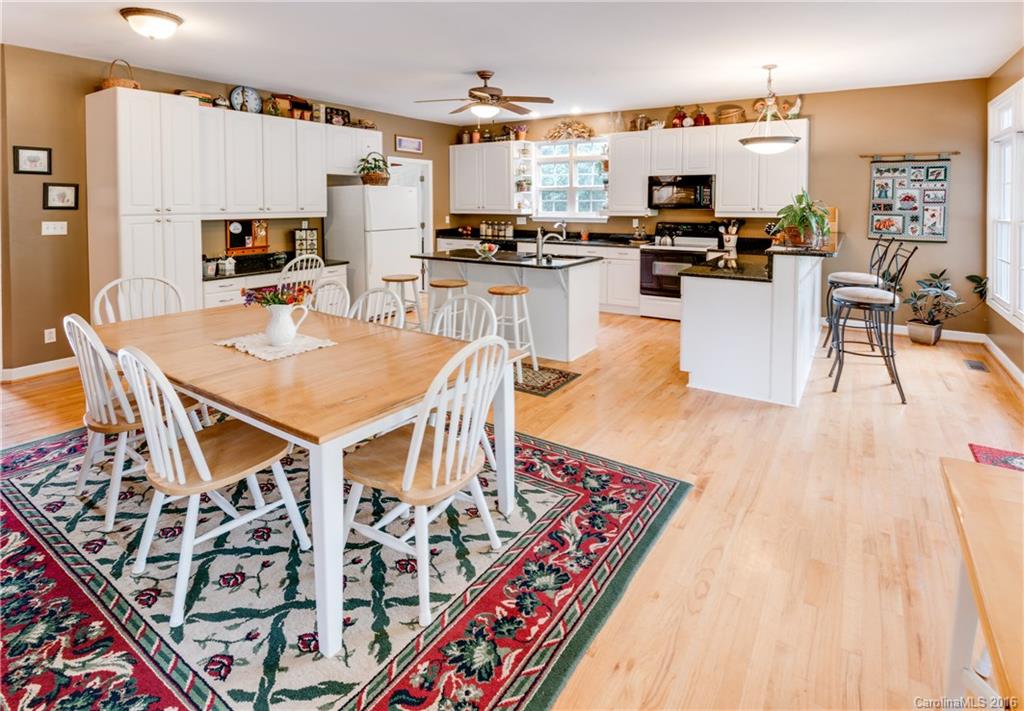 9715 Kerns Road Huntersville, NC 28078 - Photo 5 of 24 Gallery Image 5
