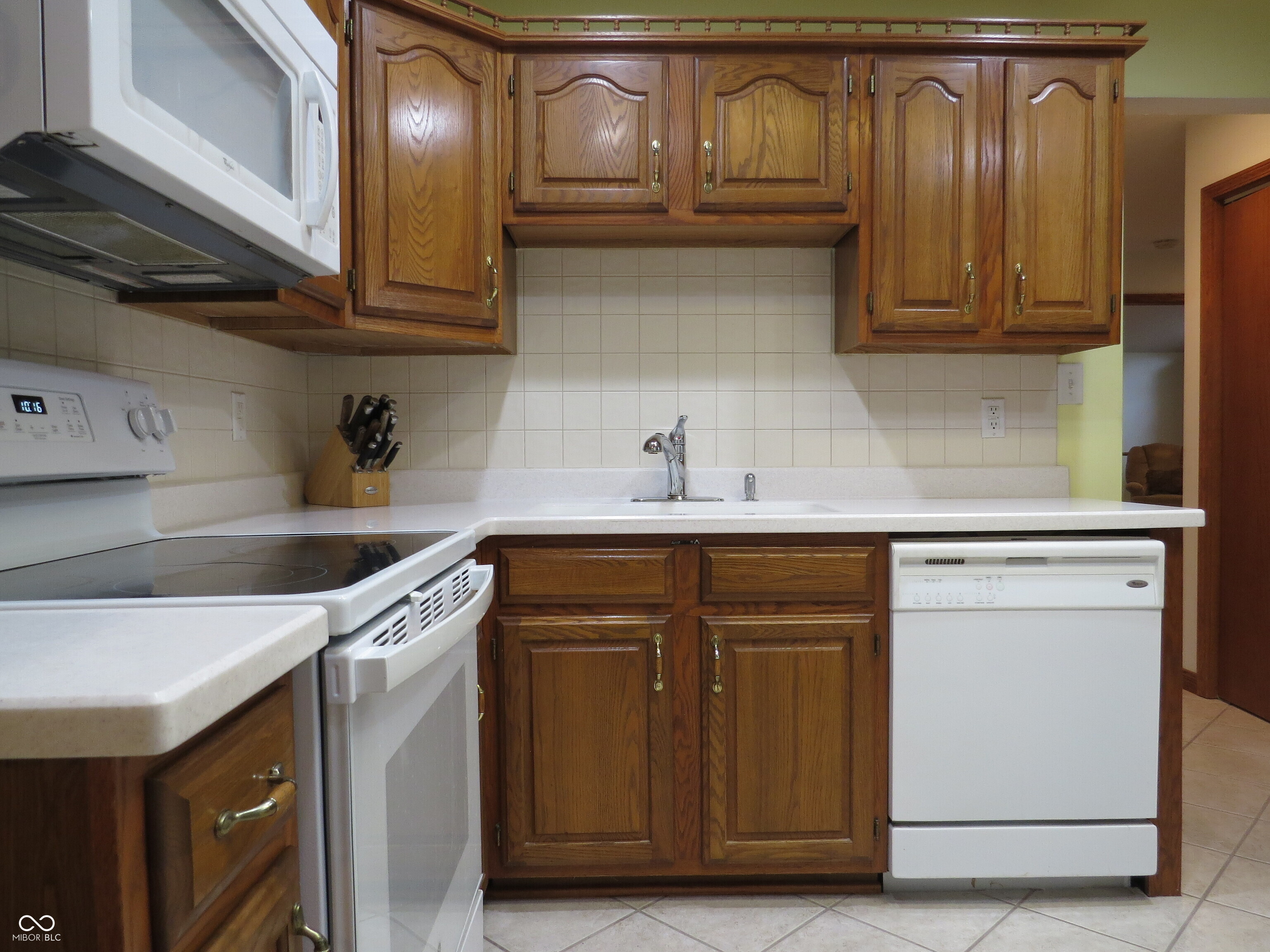 2250 Sycamore Street Columbus, IN 47201 - Photo 13 of 59