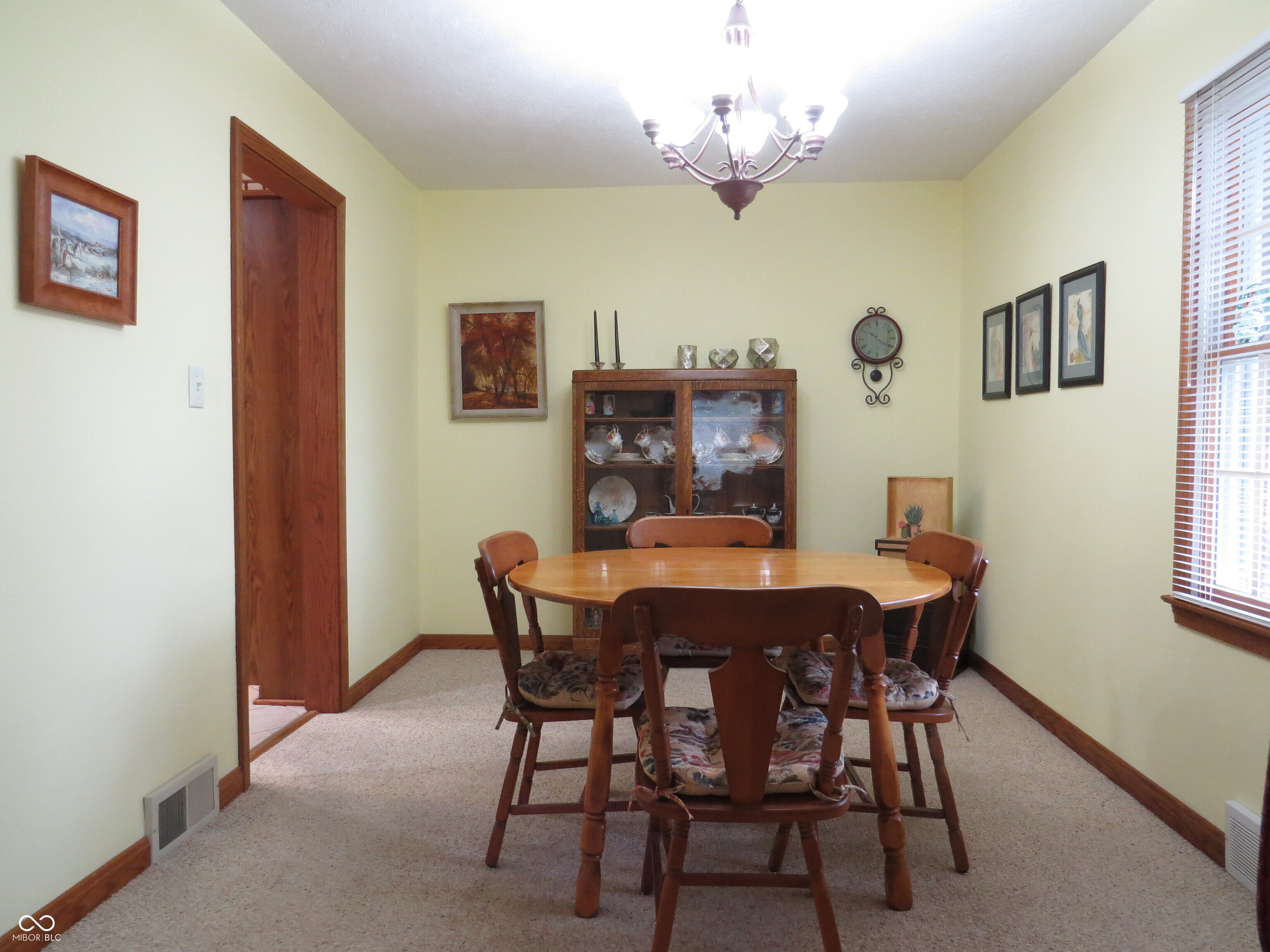 2250 Sycamore Street Columbus, IN 47201 - Photo 19 of 59