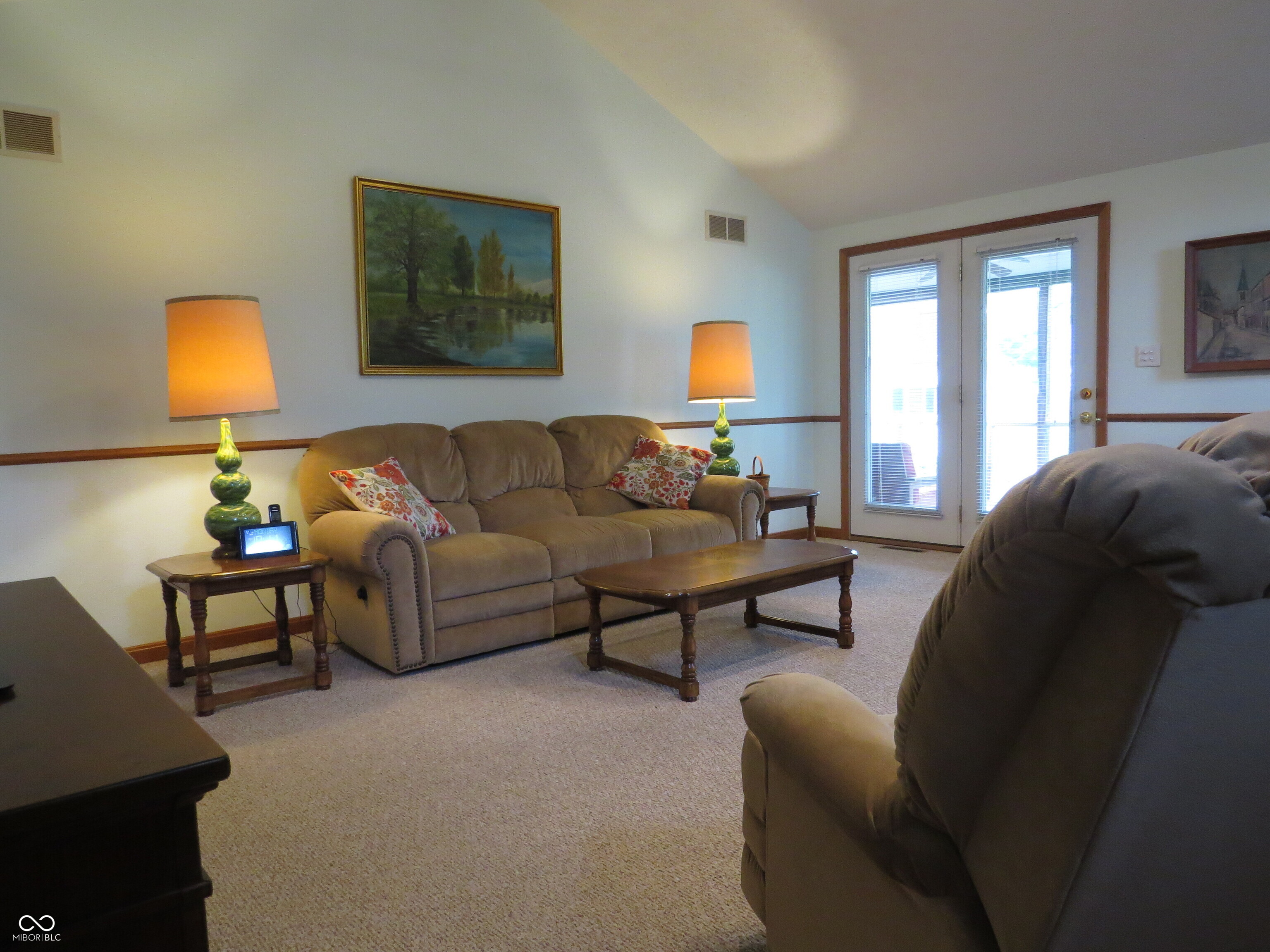 2250 Sycamore Street Columbus, IN 47201 - Photo 8 of 59