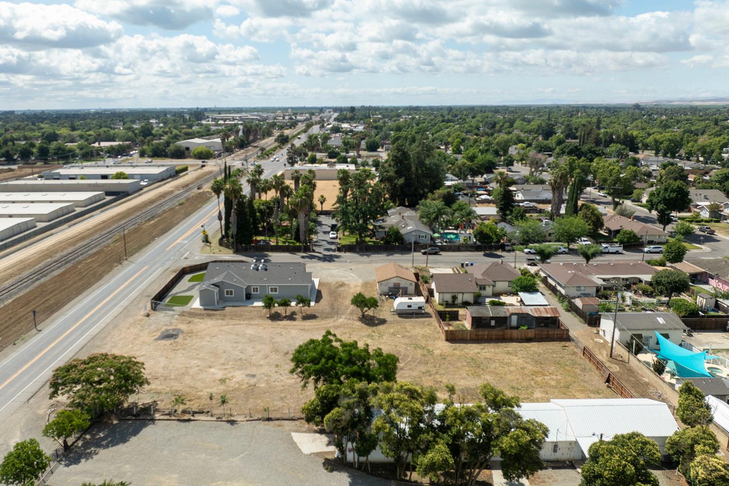 720 North 2nd Street Patterson, CA 95363 - Photo 12 of 84
