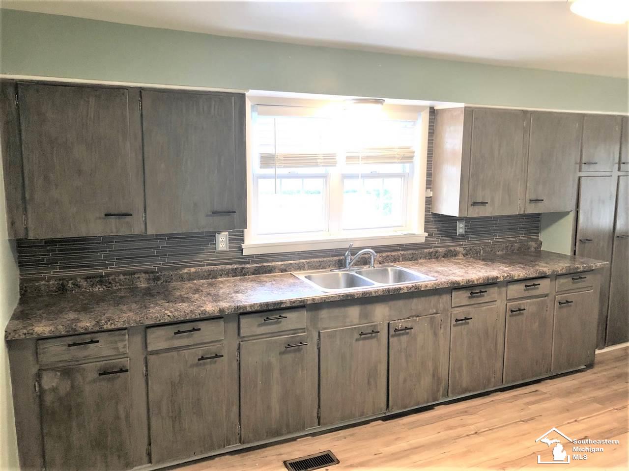 16280 Brewer Road Dundee, MI 48131 - Photo 11 of 20