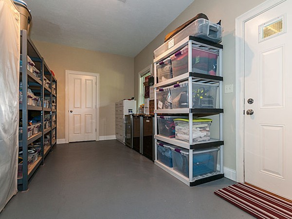 6 Cragmore Road, Unit B Newton, MA 02464 - Photo 25 of 29 Gallery Image 25