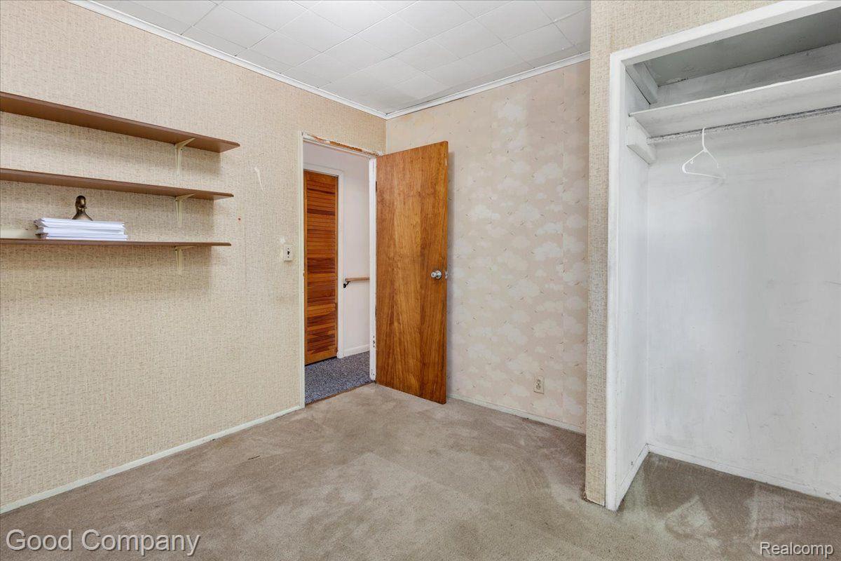 7003 Elizabeth Lake Road Waterford, MI 48327 - Photo 11 of 21 Bedroom 2