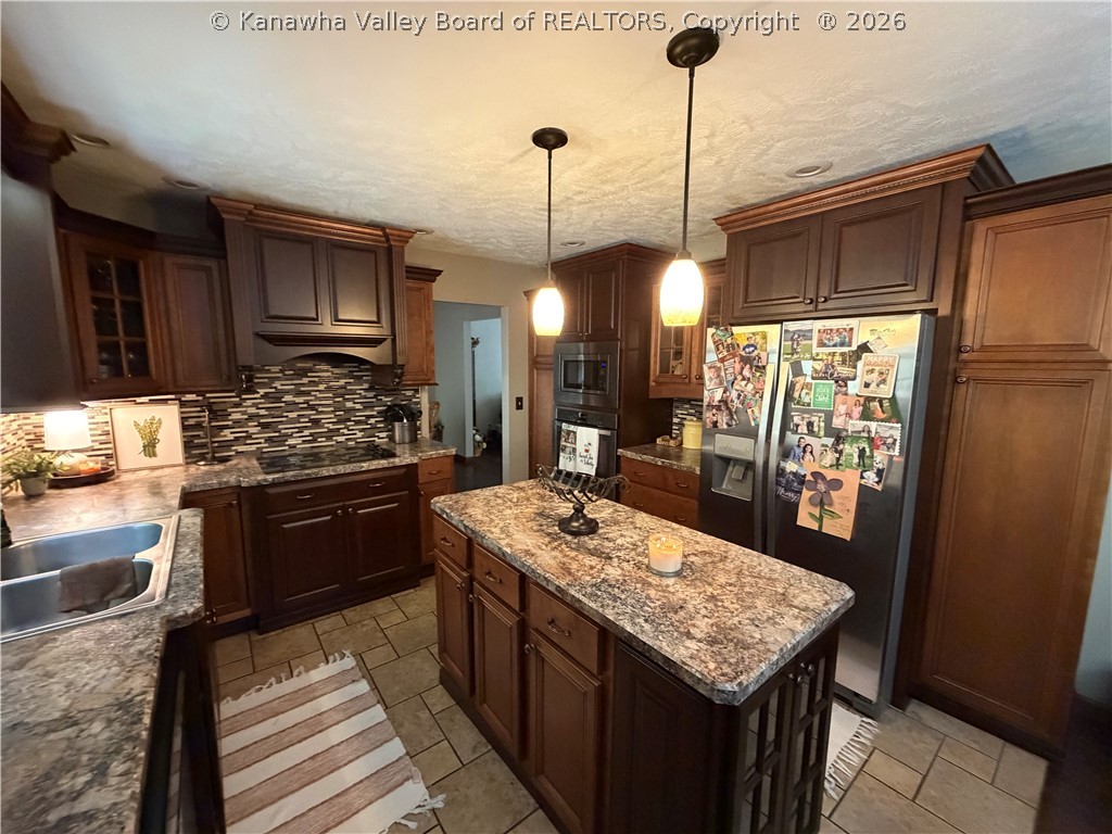 556 Hidden Valley Road Chapmanville, WV 25508 - Photo 6 of 29 Gallery Image 6