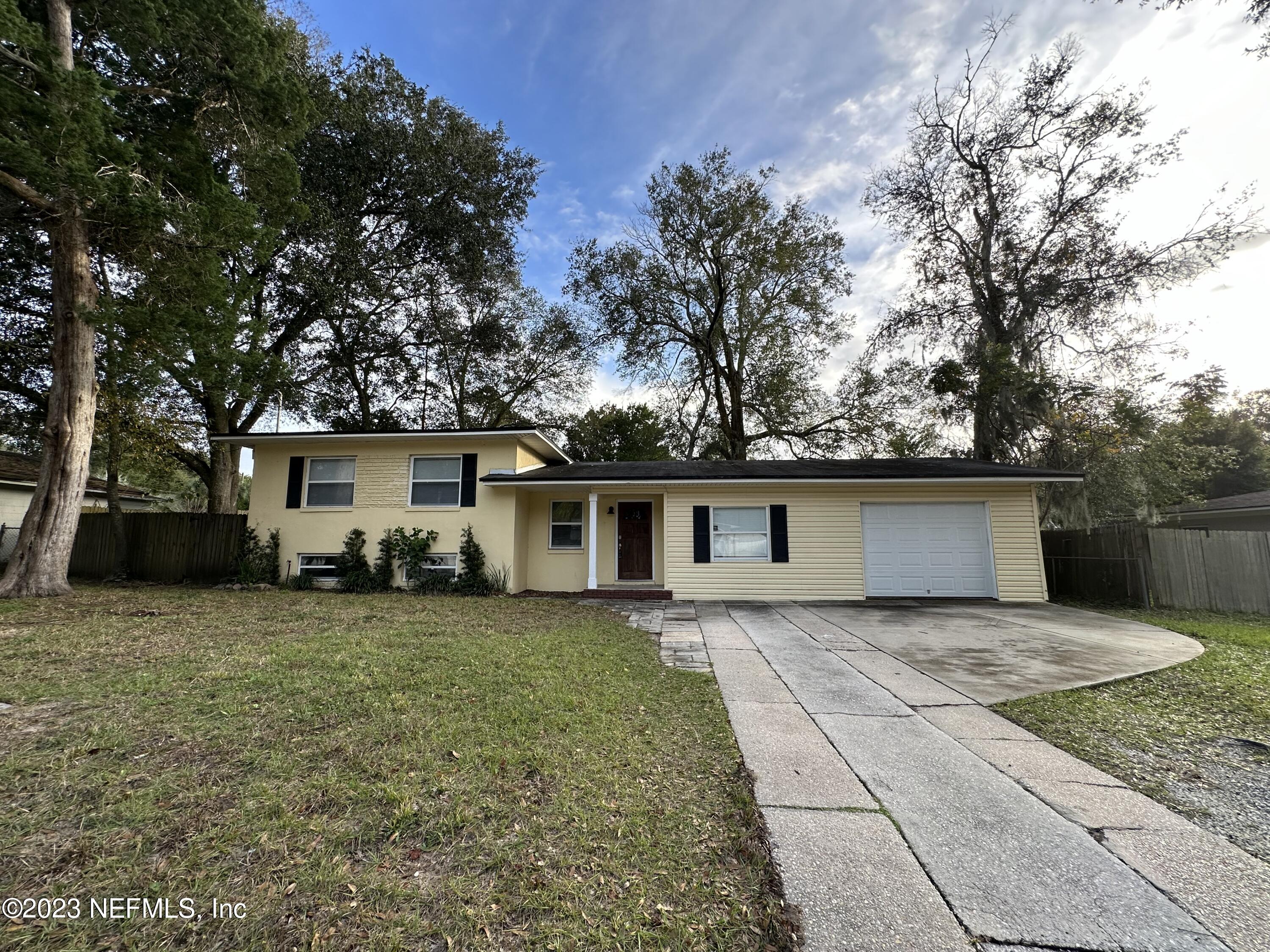 10416 Antioch Road Jacksonville, FL 32246 - Photo 1 of 32 IMG_6376