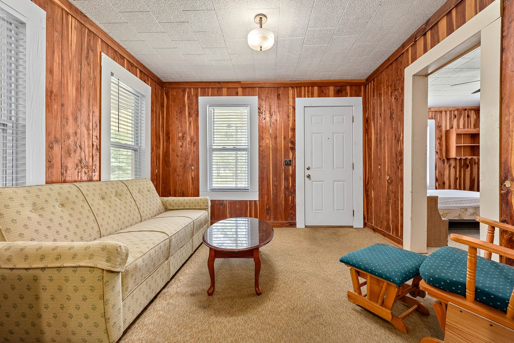 306 North Cherokee Street Geneva, AL 36340 - Photo 7 of 36