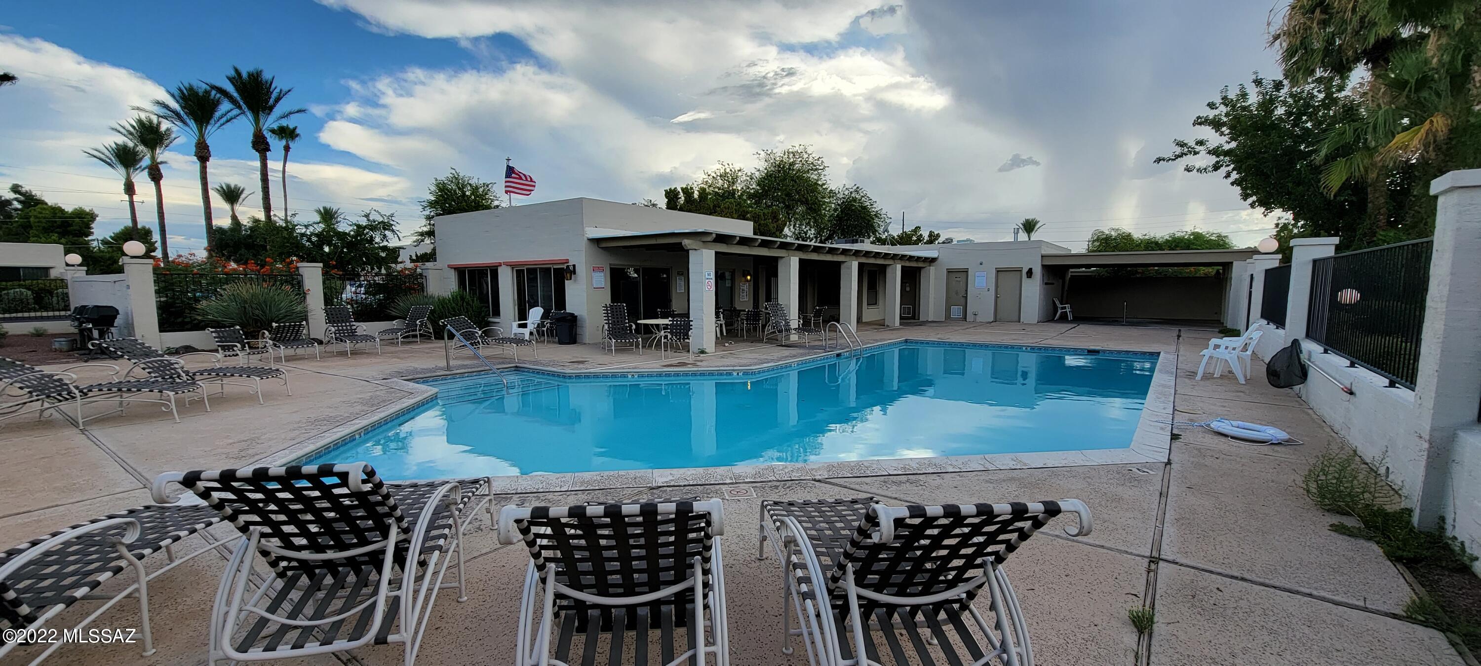 2525 East Prince Road, Unit 21 Tucson, AZ 85716 - Photo 33 of 39 Gallery Image 33
