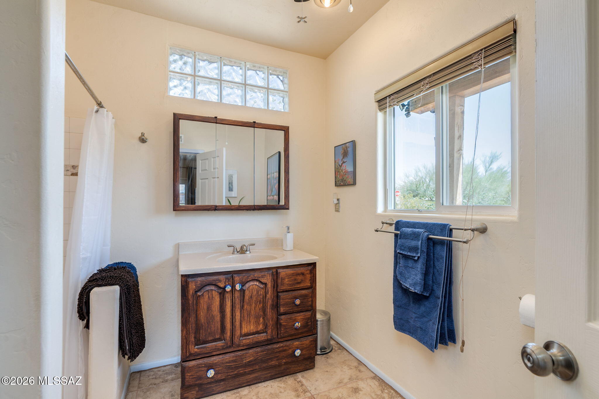 1951 East Greenlee Road Tucson, AZ 85719 - Photo 15 of 55