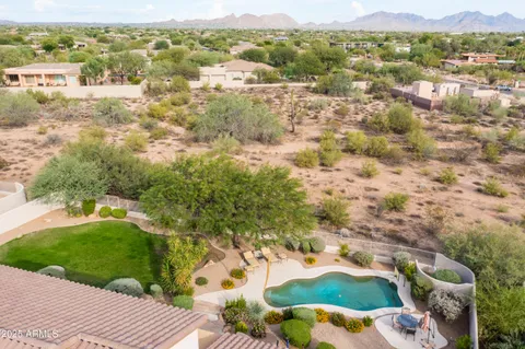 $1,739,000 | 27557 North 61st Place, Scottsdale, AZ 85266