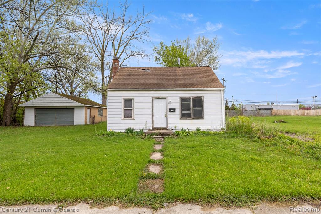 8070 West Point Street Taylor, MI 48180 - Photo 1 of 15