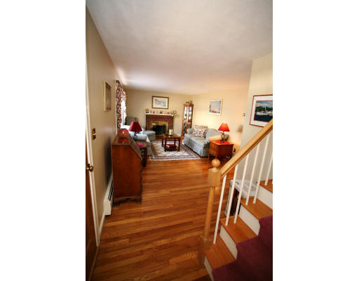 6 Crescent Road Woburn, MA 01801 - Photo 8 of 17 Gallery Image 8