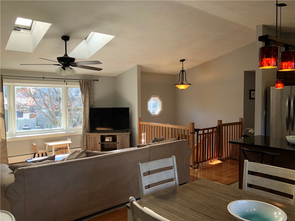 70 Mohawk Street Cumberland, RI 02864 - Photo 12 of 40