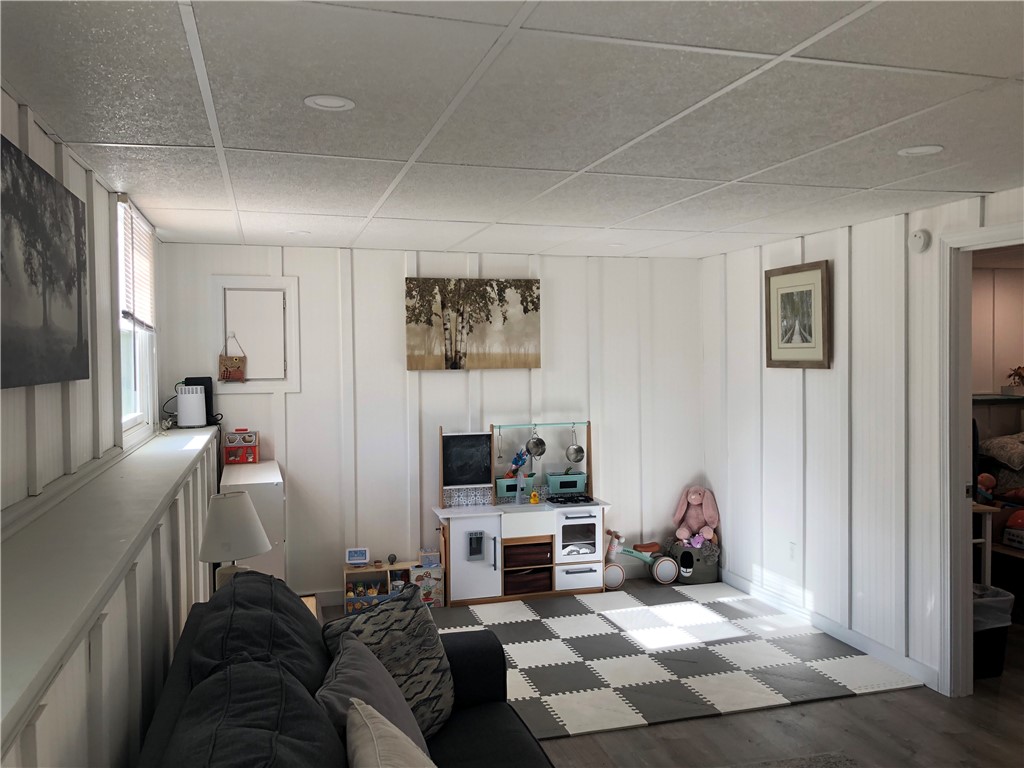 70 Mohawk Street Cumberland, RI 02864 - Photo 27 of 40