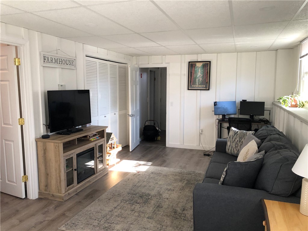 70 Mohawk Street Cumberland, RI 02864 - Photo 28 of 40