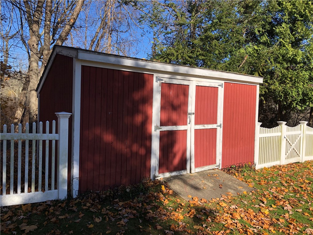 70 Mohawk Street Cumberland, RI 02864 - Photo 36 of 40