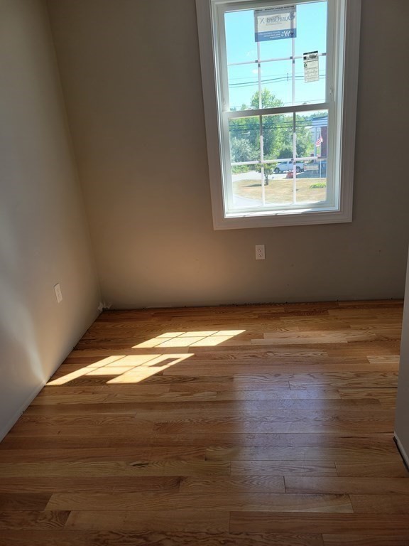 274 Leominster Road Sterling, MA 01564 - Photo 21 of 23 Gallery Image 21