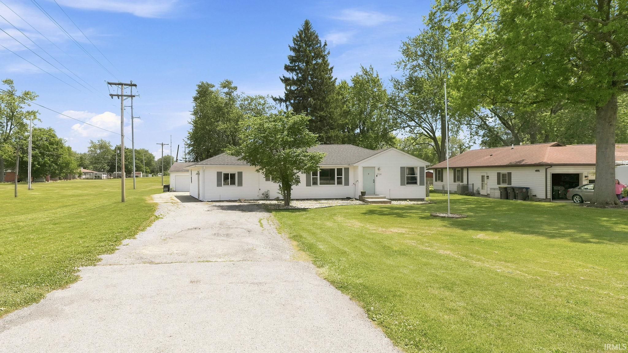 7124 St Joe Road Fort Wayne, IN 46835 - Photo 2 of 49