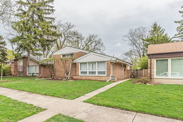 $615,000 | 9349 Morgan Avenue, Evanston, IL 60203