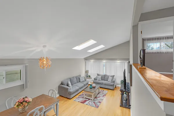 $615,000 | 9349 Morgan Avenue, Evanston, IL 60203