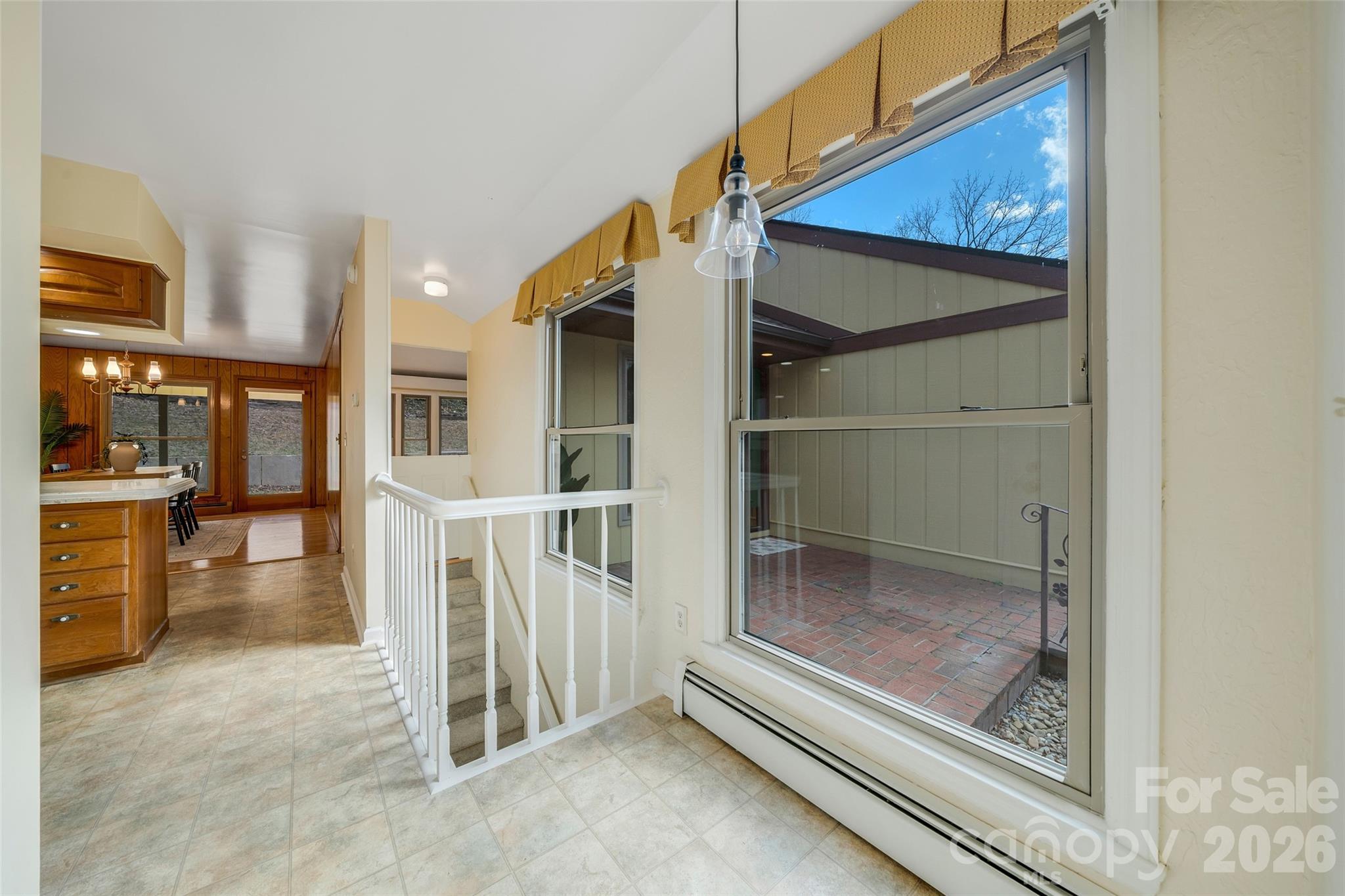 63 Pinecroft Road Asheville, NC 28804 - Photo 23 of 48 a view of entryway