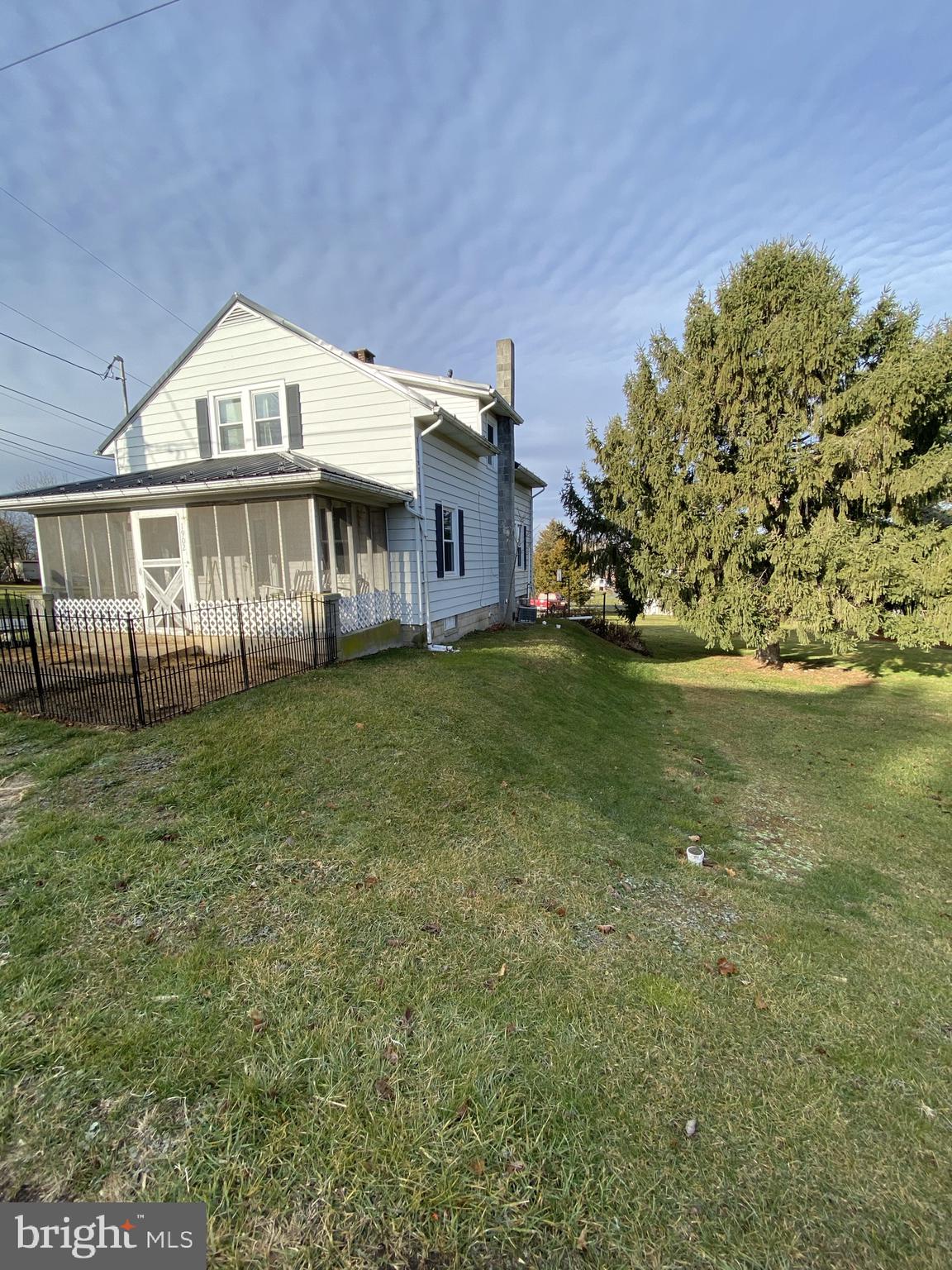 1902 Stoverstown Road Spring Grove, PA 17362 - Photo 2 of 43