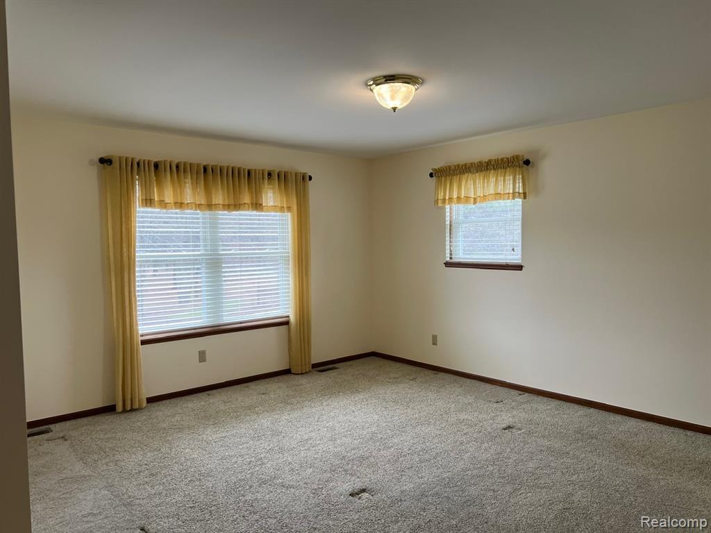 4480 Genesee Road Lapeer, MI 48446 - Photo 16 of 34 Gallery Image 16