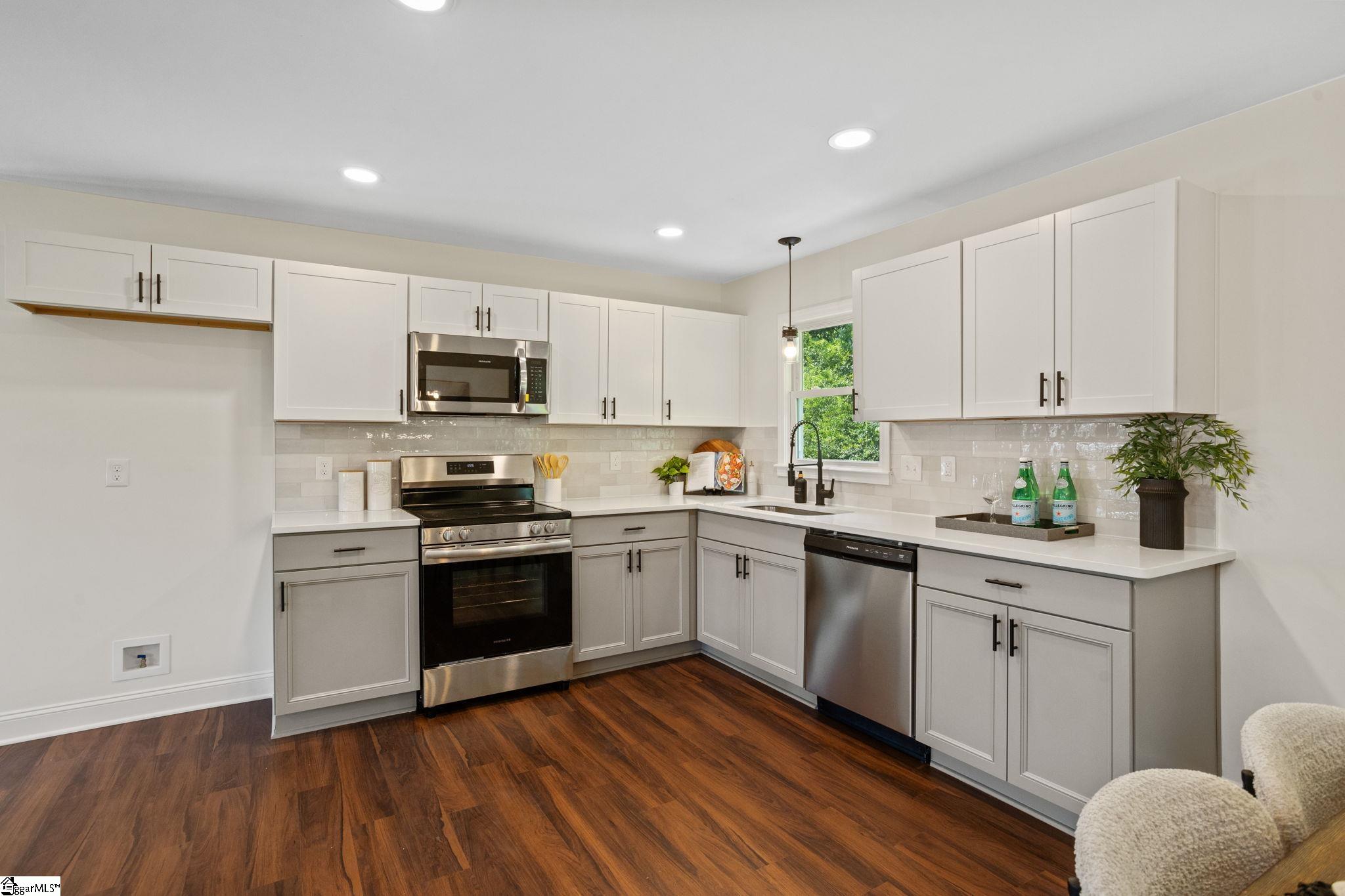 223 Speedway Drive Fountain Inn, SC 29644 - Photo 9 of 25 Gallery Image 9