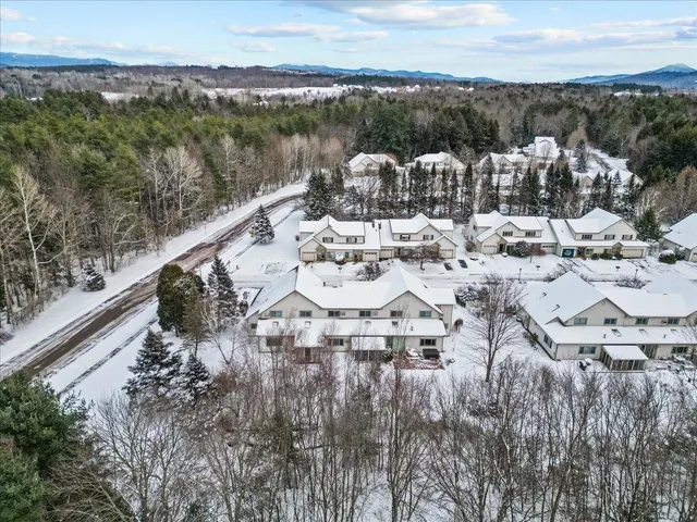 $464,900 | 3 Forest Run Road, Williston, VT 05495