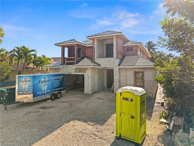 $4,948,000 | 1120 10th Avenue North, Naples, FL 34102