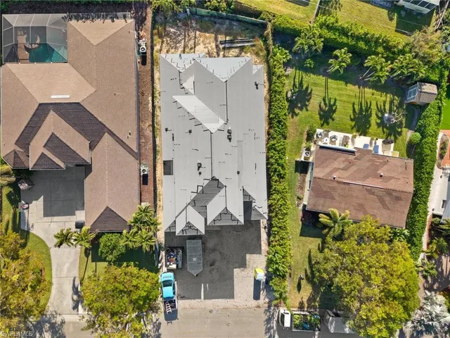 $4,948,000 | 1120 10th Avenue North, Naples, FL 34102