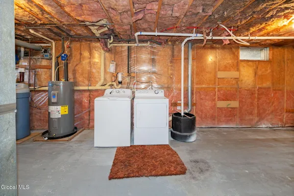 $449,999 | 5 Norland Court, Wilton, NY 12866