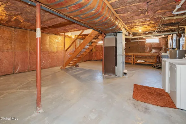 $449,999 | 5 Norland Court, Wilton, NY 12866