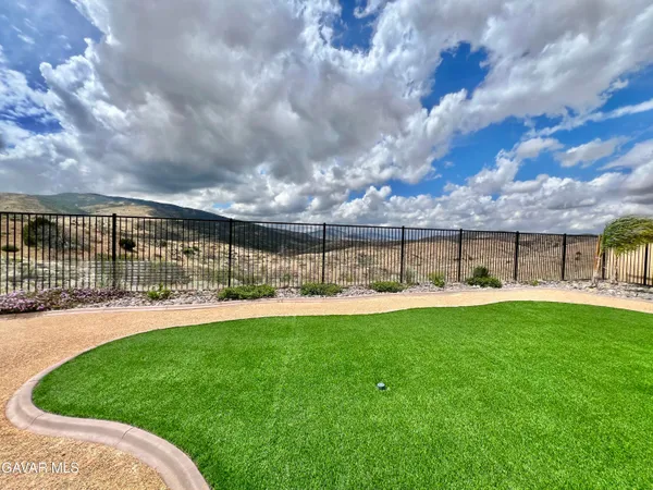 $750,000 | 4113 Bridle Court, Palmdale, CA 93551