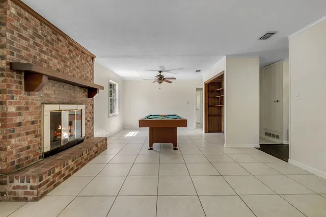 $3,100 | 2613 Killarney Way, Tallahassee, FL 32309