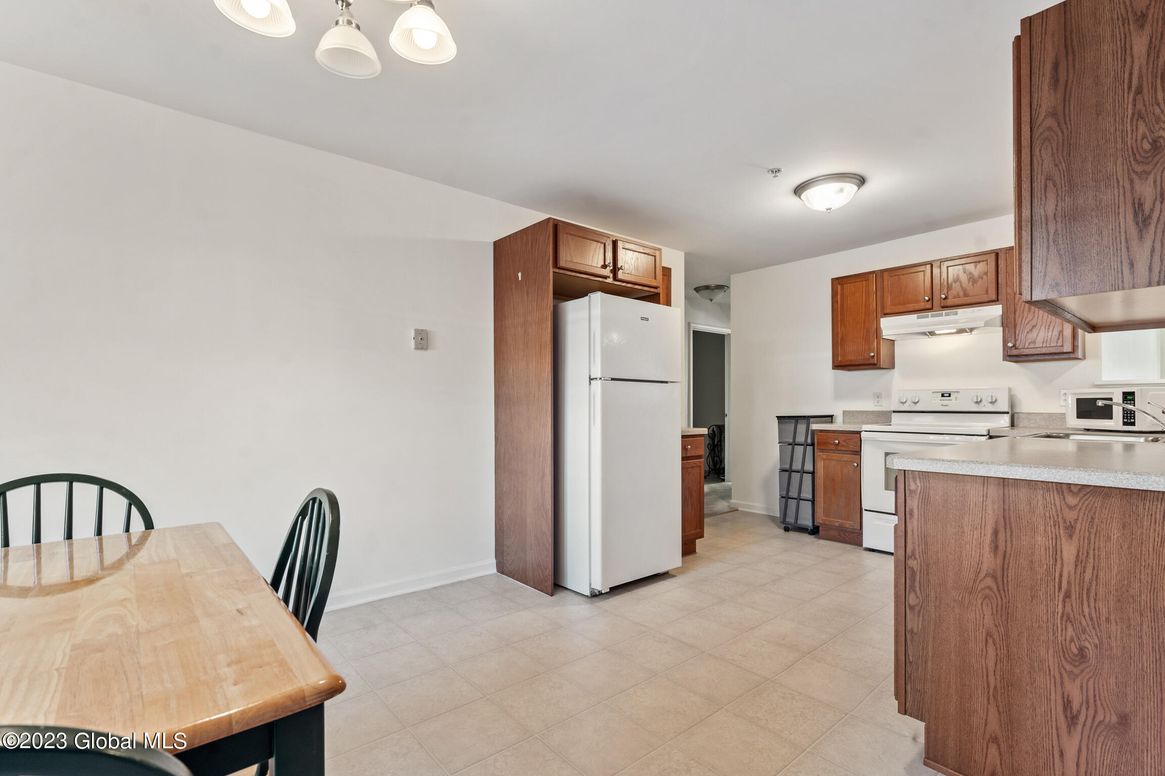 2000 Curry Road, Unit 25 Rotterdam, NY 12303 - Photo 8 of 31 2000 Curry Rd MLS-15