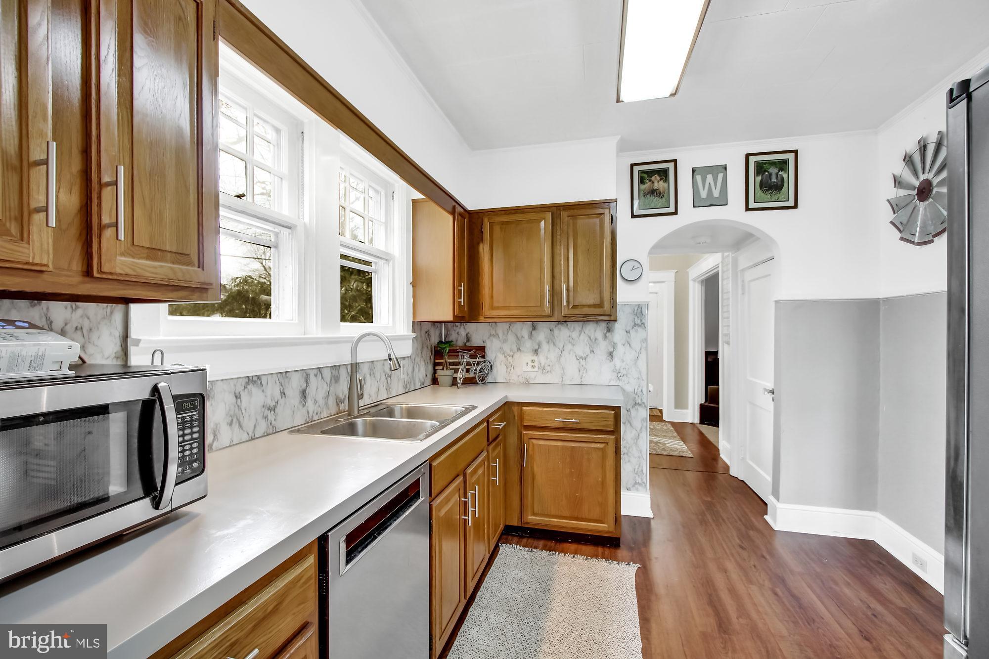 103 Lyndhurst Road York, PA 17402 - Photo 12 of 27 Gallery Image 12