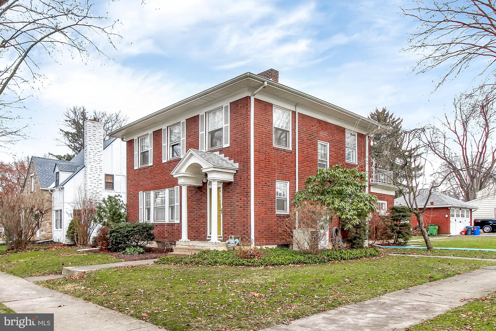 103 Lyndhurst Road York, PA 17402 - Photo 3 of 27 Gallery Image 3