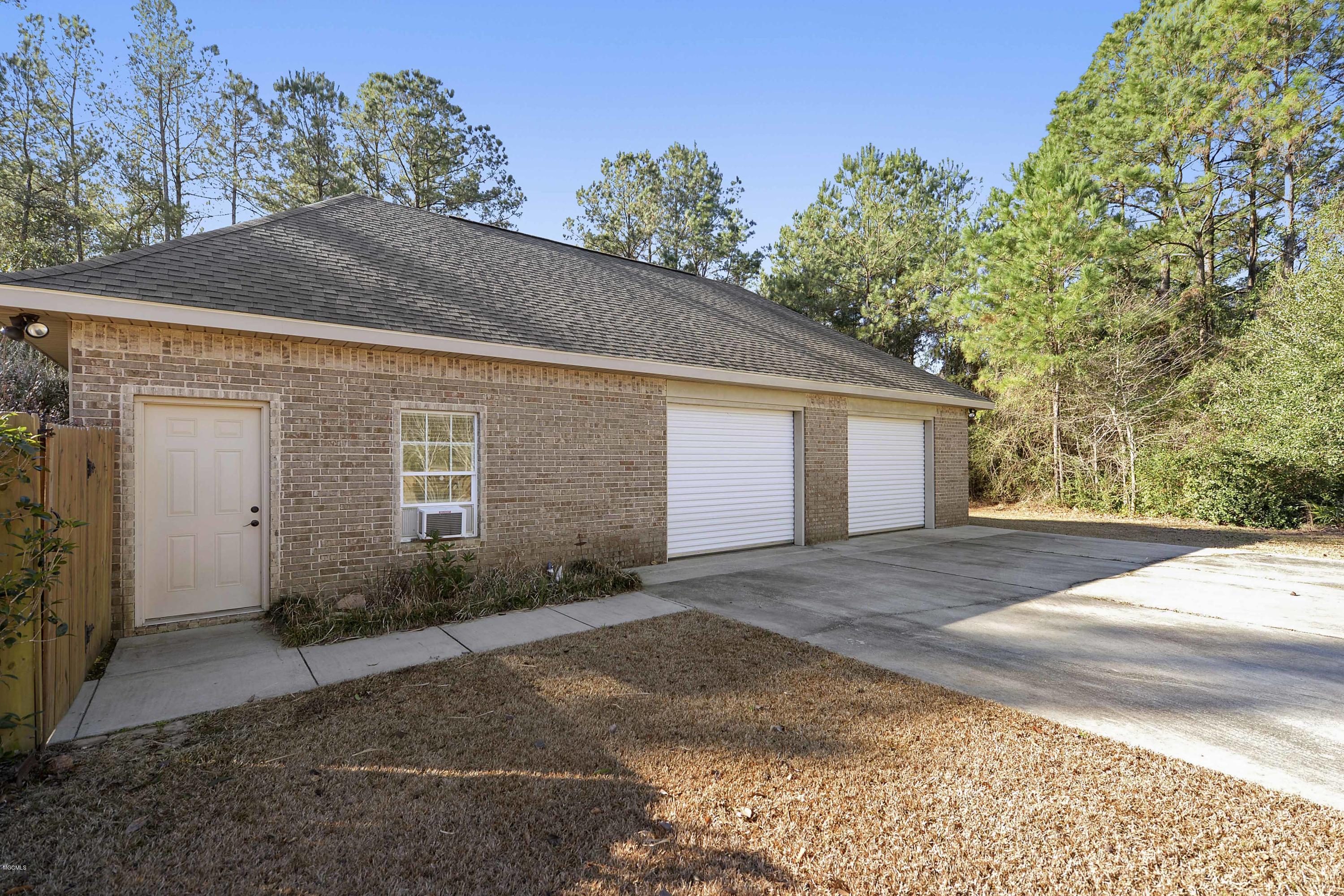 8100 Jim Ramsay Road Vancleave, MS 39565 - Photo 26 of 35 028