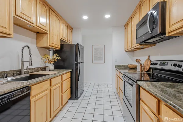 $849,000 | 340 Vallejo Drive, Unit 71, Millbrae, CA 94030