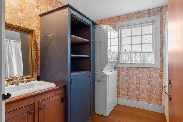 $1,395,000 | 68 Belvedere Road, Nobleboro, ME 04555