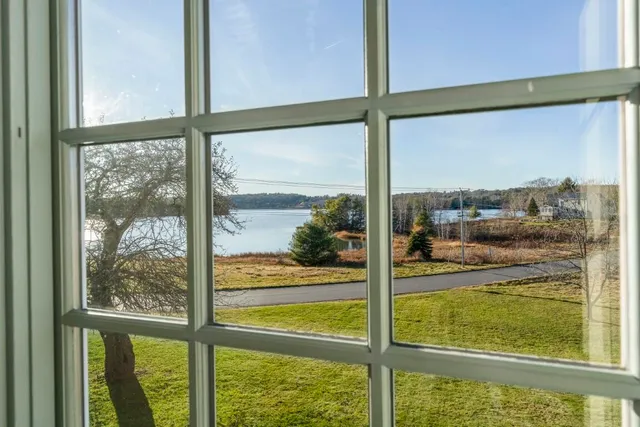 $1,395,000 | 68 Belvedere Road, Nobleboro, ME 04555